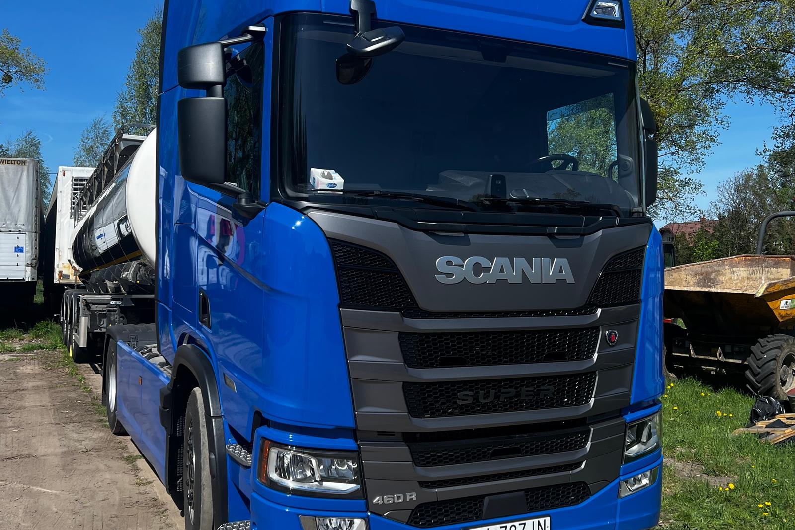Scania R 460 A4x2NA — cesja leasingu